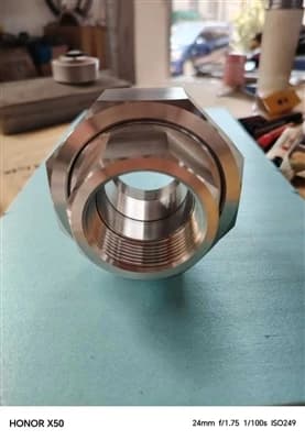 Precise Delivery: Incoloy 800 Union (DN40) High-End Alloy Fittings Officially Shipped To Singapore