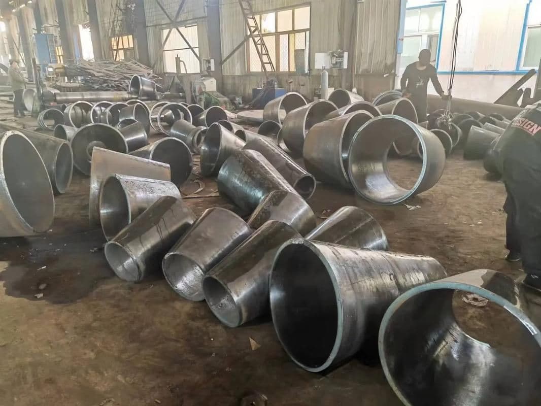 A335 P92 910×810×32mm Reducing Pipe Shipped To Vietnam