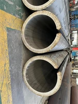 Our Technology Is Currently Processing Large-diameter, Thick-walled 2520 (310S) Stainless Steel Welded Pipes For Saudi Arabia.