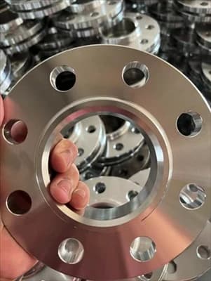 TEN-THOUSAND-STAINLESS-STEEL-317-FLANGES-HAVE-BEEN-SHIPPED-TO-AUSTRALIA.